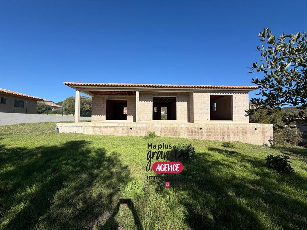 Maison à achever  - En état d'hors d'eau - 20144 STE LUCIE DE PORTO-VECCHIO - CORSE DU SUD - FRANCE