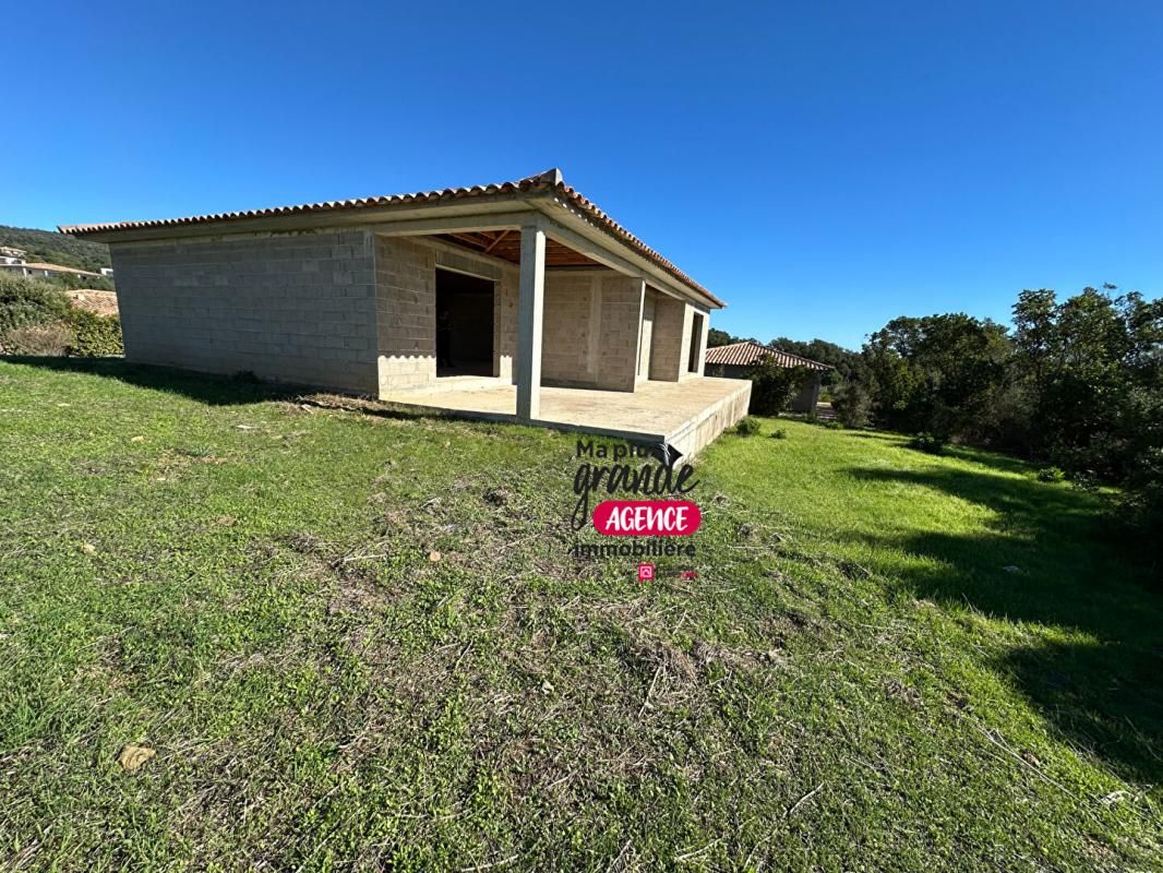 ZONZA Maison à achever - En état d'hors d'eau - 20144 STE LUCIE DE PORTO-VECCHIO - CORSE DU SUD - FRANCE 3