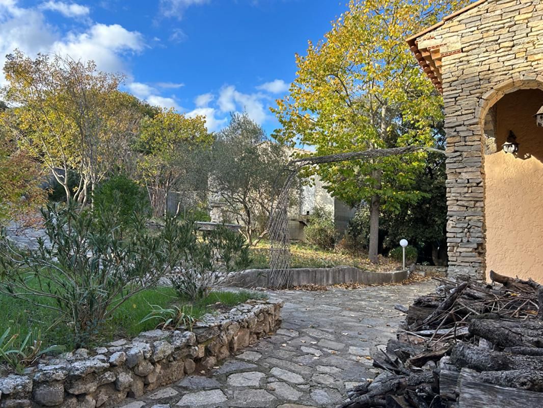 LA BOISSIERE Maison La Boissiere 8 pièce(s) 240 m2 3