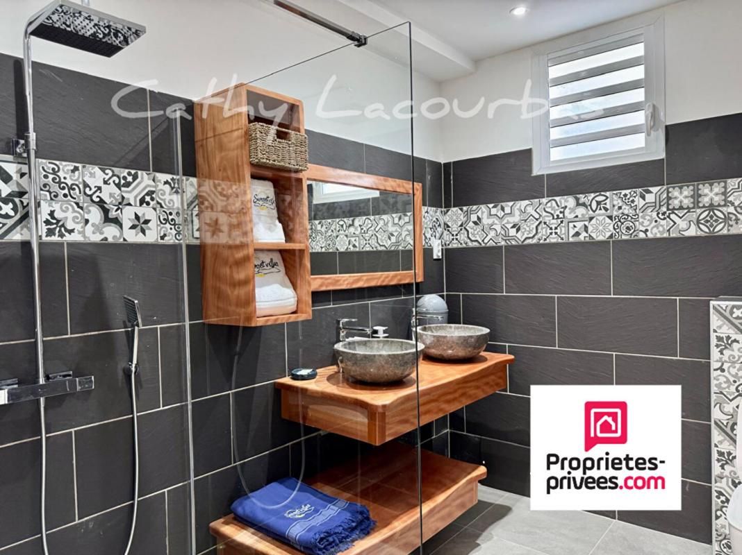 BOUILLANTE Villa d'exception avec piscine et spa -Bouillante 4