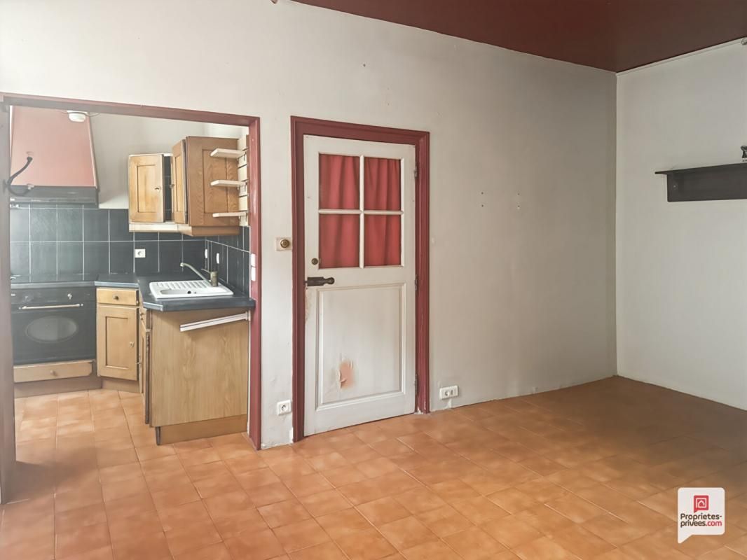 PRECIGNE Maison Precigne 10 pièce(s) 211 m2 2