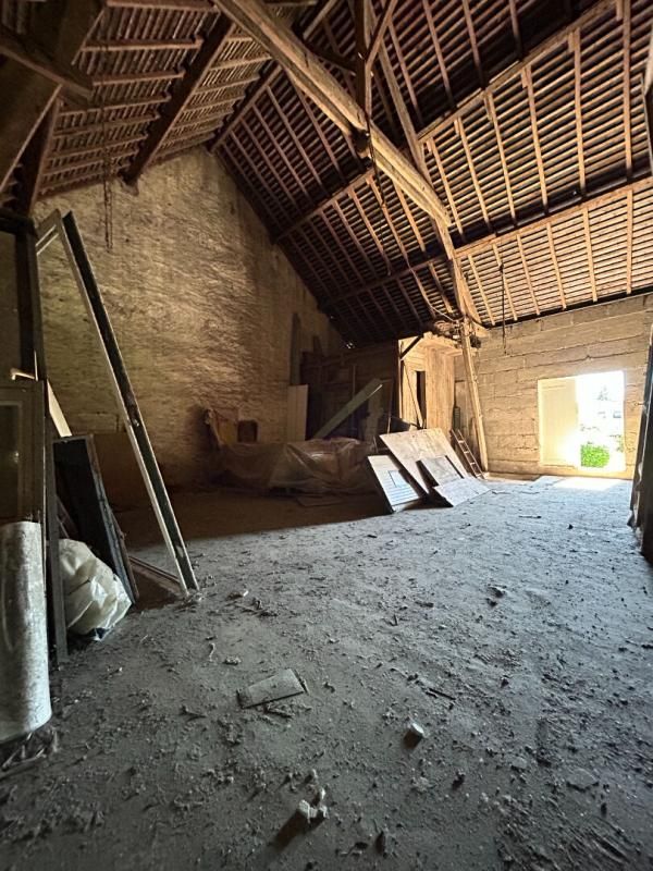 LE TEMPLE-DE-BRETAGNE Grenier à réhabiliter Le Temple De Bretagne 1 pièce(s) 3