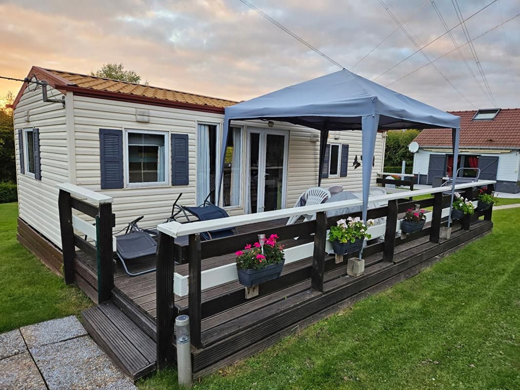 GERARDMER Propriété de loisirs avec piscine, jacuzzi, Sauna, plus de 3 400m2, 14 pièces 1 maison principale, 2 chalets, 1 mobil-home 3