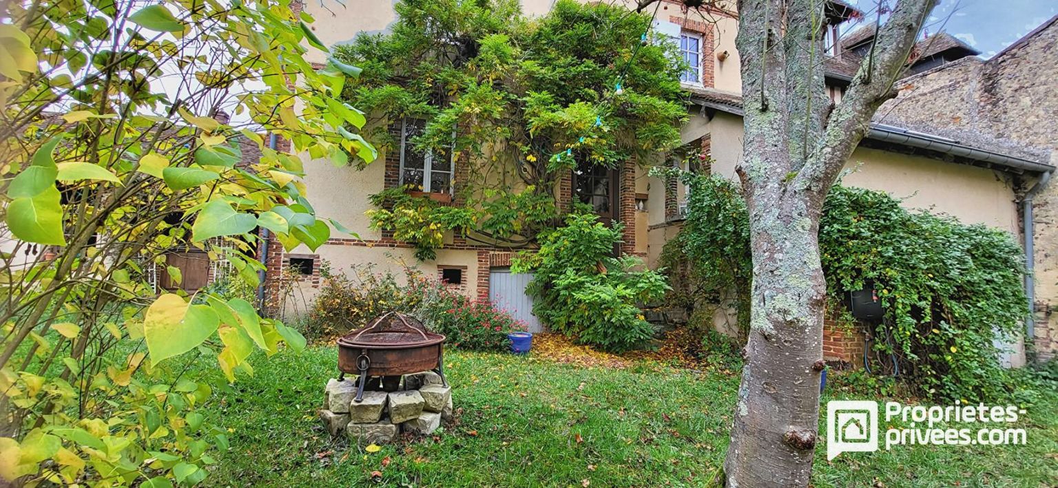 VERNEUIL-SUR-AVRE Maison  de ville grand jardin  à Verneuil 2