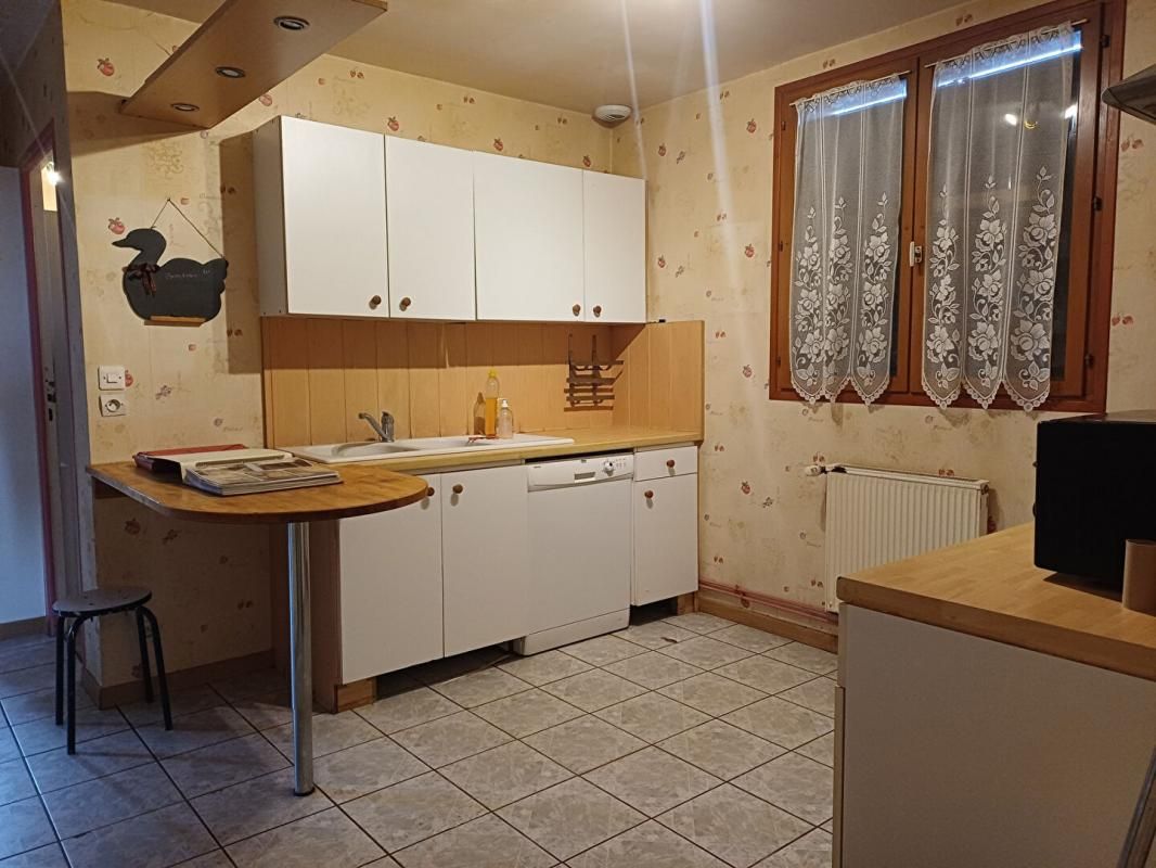 PERONNE Maison Peronne 4 pièce(s) 99 m2 2