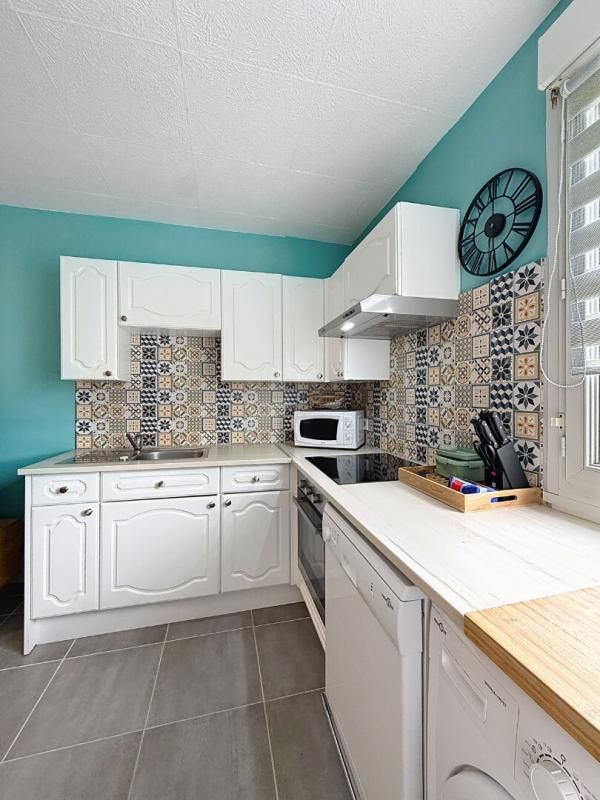 VANNES Appartement T2 de 38 m2, vendu entièrement meublé. Vannes Albert 1er Kercado 4