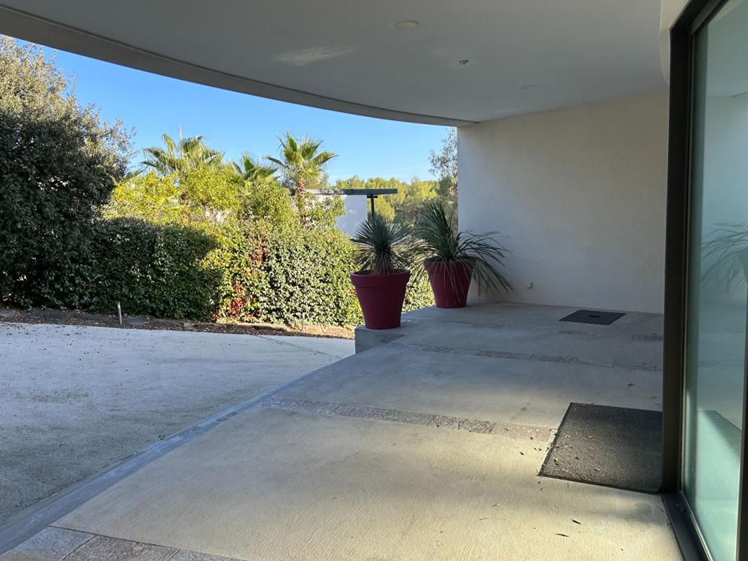 SAINT-GELY-DU-FESC Villa Saint Gely Du Fesc 11 pièce(s) 387 m2 3