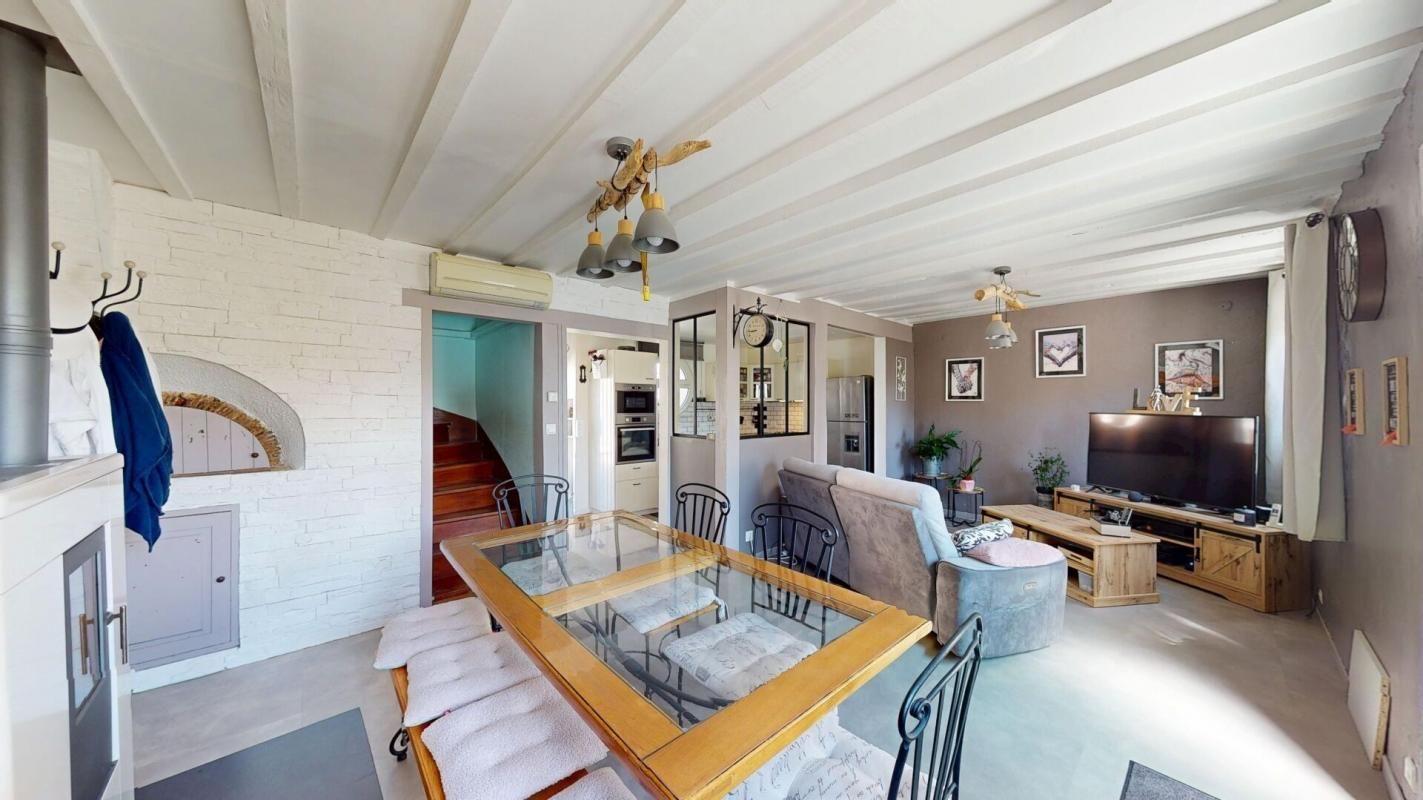 MAISON COCOONING A DOUE 95 m2  Prix :183750