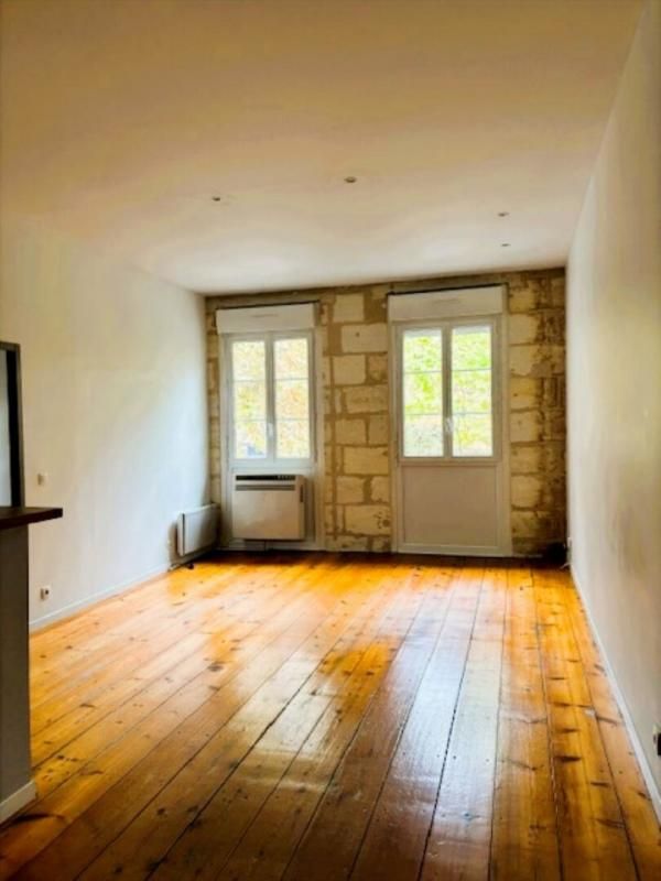 BORDEAUX Appartement, type 03, Bordeaux Bastide 2