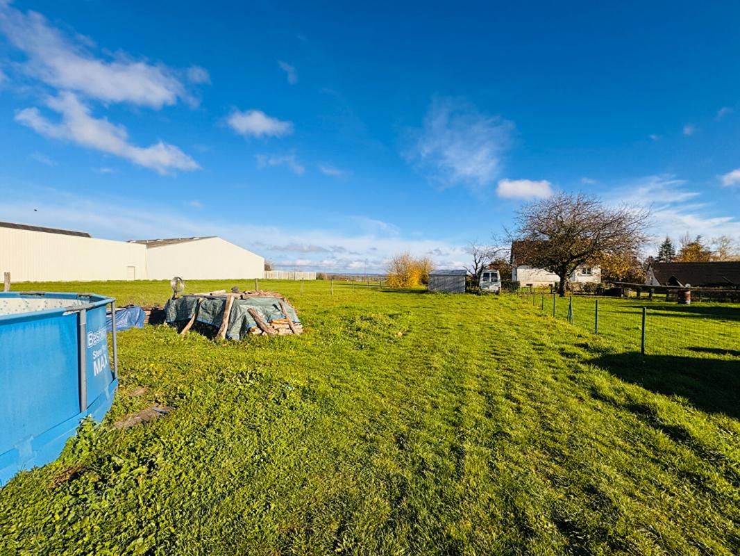SAINT-PARIZE-LE-CHATEL Pavillon de plain pied à Saint Parize le Chatel 3