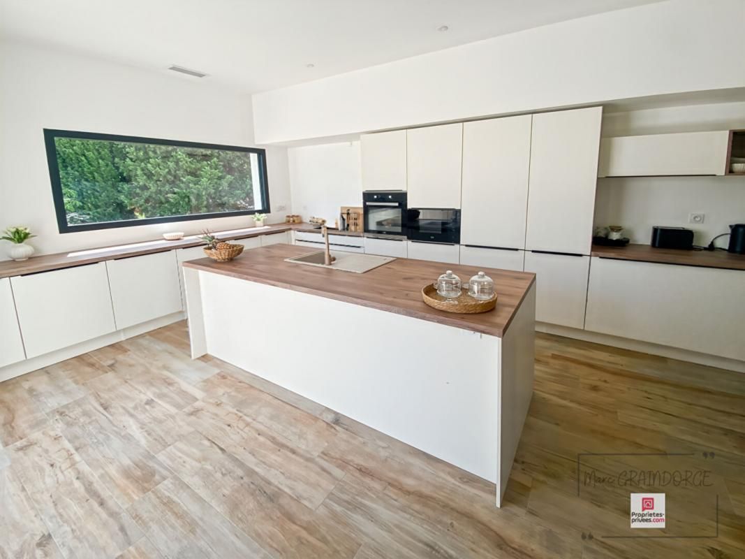 PENNAUTIER EN BAISSE : VILLA FAMILIALE  RECENTE AVEC PISCINE A PENNAUTIER 3