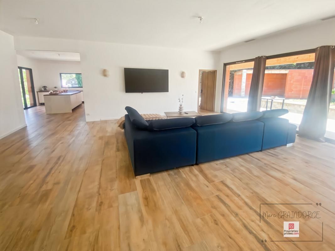 PENNAUTIER EN BAISSE : VILLA FAMILIALE  RECENTE AVEC PISCINE A PENNAUTIER 4