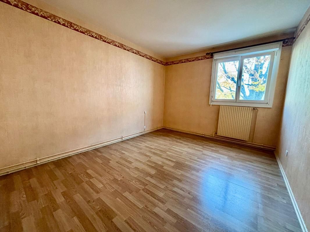 BELFORT Appartement  3 pièces 75 m2 4