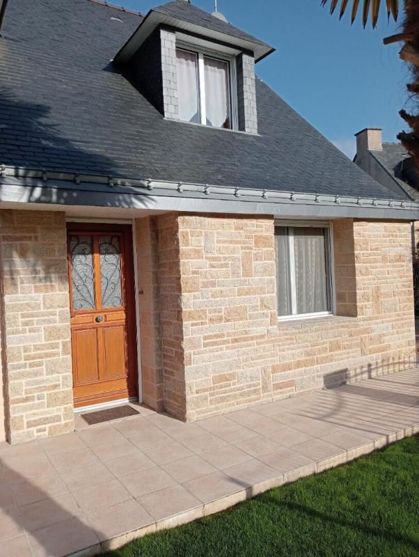 PLOERMEL Maison 6 pièce(s) 157 m2 PLOERMEL 4