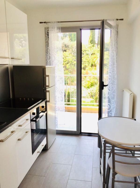 NICE Nice Californie, Appartement 2 pièces 40m2 rénové, terrasse et vue dégagée 4