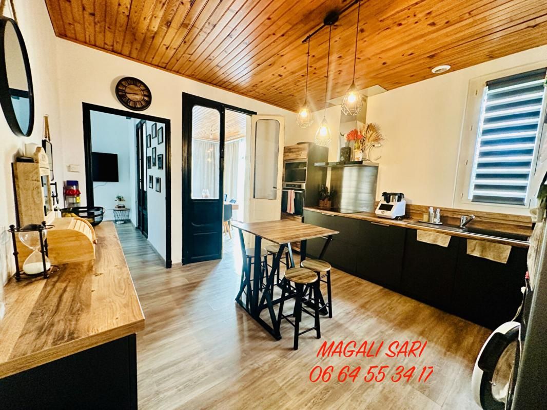 SAINT-PRIVAT-DES-VIEUX Maison Saint Privat Des Vieux 7 pièce(s) 140 m2 2