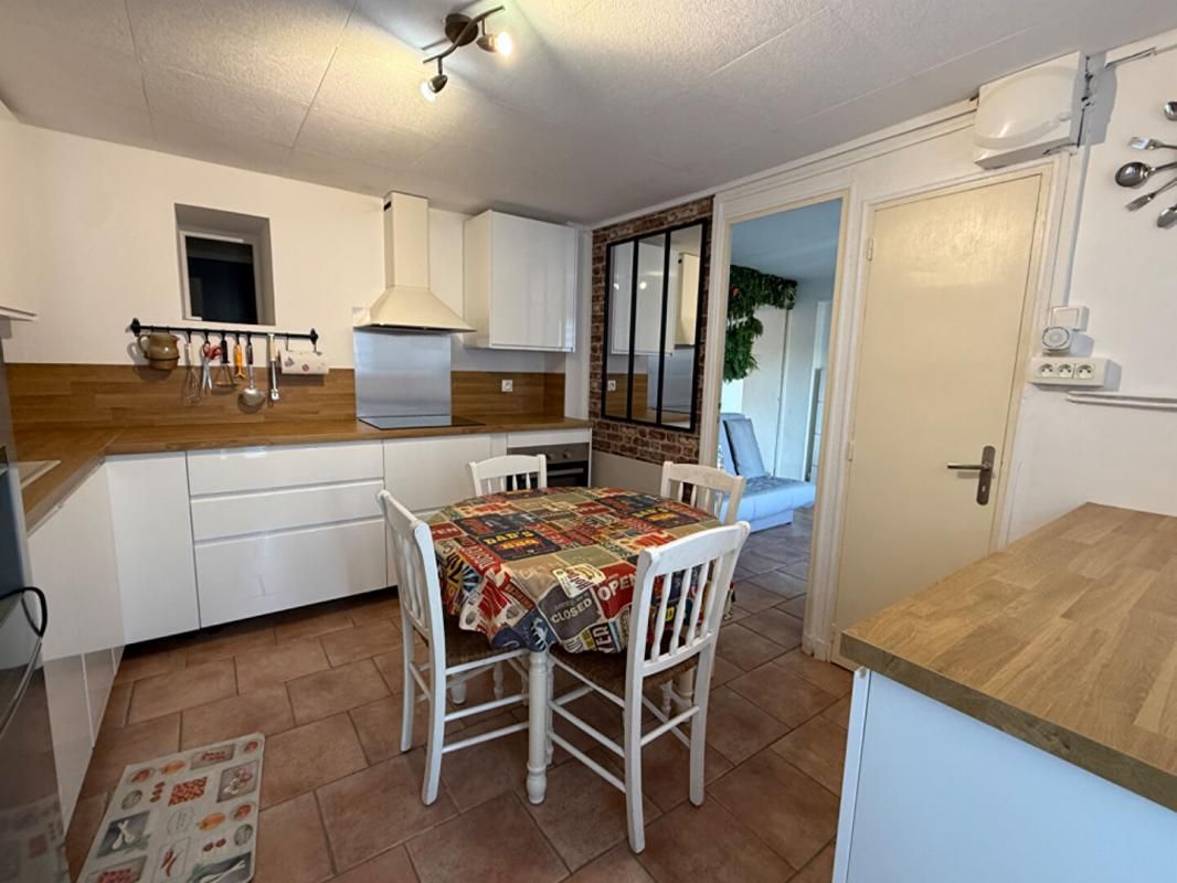 CARRY-LE-ROUET Appartement T2 avec terrasse et jardin 3