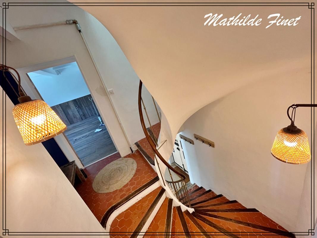 DRAGUIGNAN Maison de ville Draguignan 7 pièces 185 m2 4