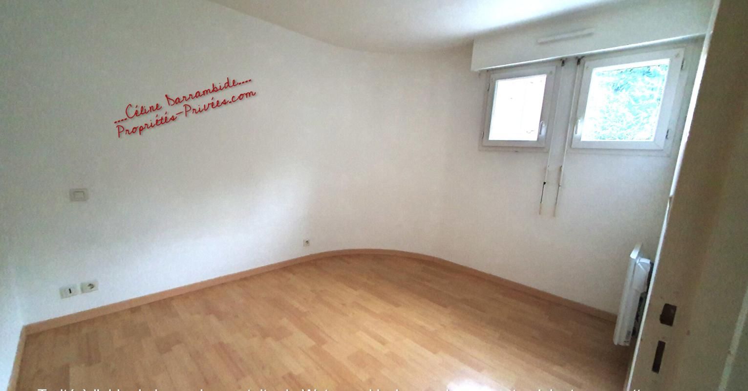 DAX T2, place de parking, balcon 4