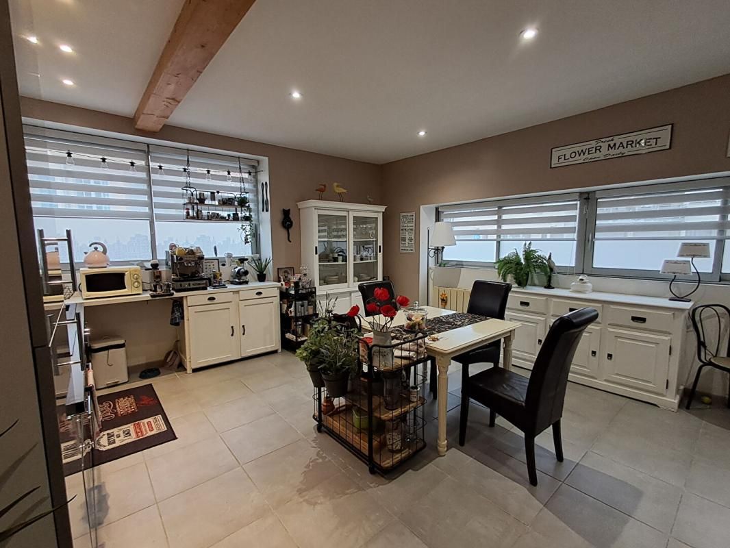 CHALON-SUR-SAONE Maison Chalon Sur Saone 4 pièce(s) 98.82 m2 1