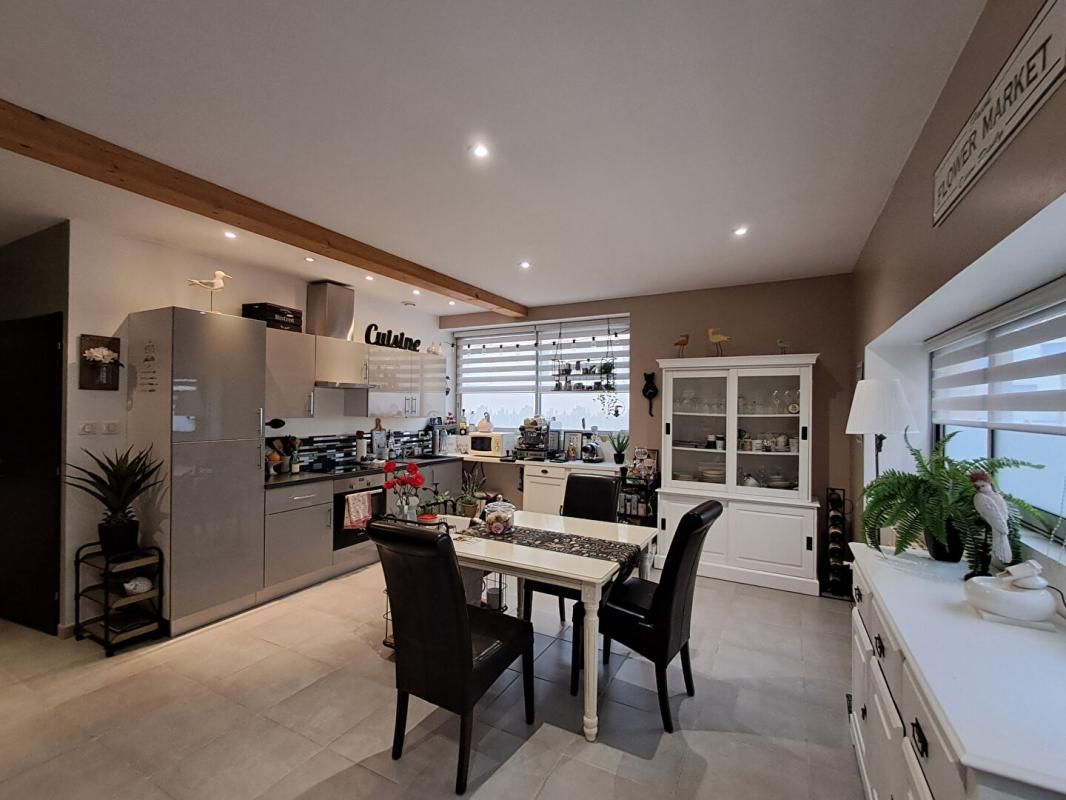 CHALON-SUR-SAONE Maison Chalon Sur Saone 4 pièce(s) 98.82 m2 3