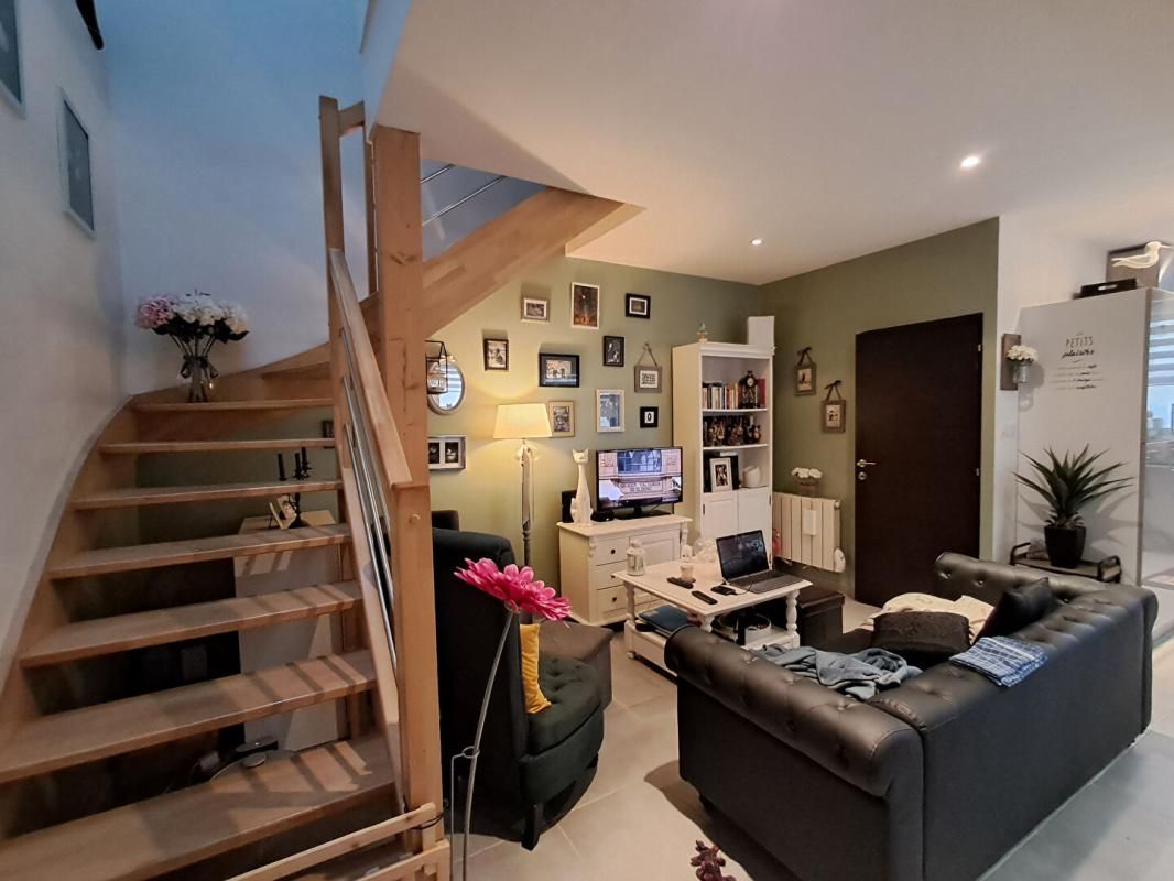 CHALON-SUR-SAONE Maison Chalon Sur Saone 4 pièce(s) 98.82 m2 4