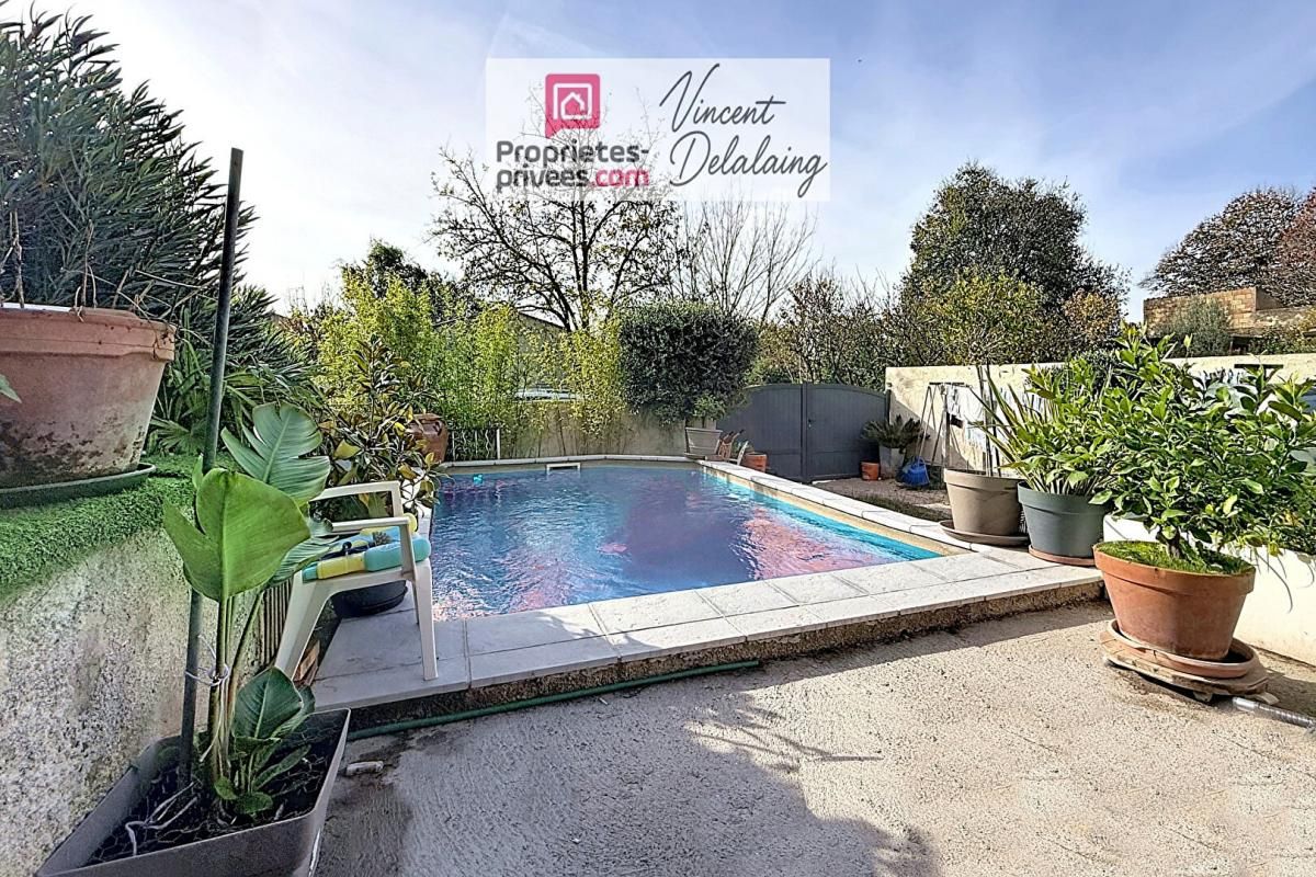 VILLELAURE Chaleureuse maison T4-5 avec jardin et piscine 4