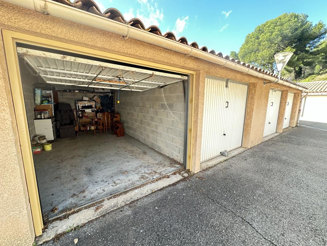 Garage / box  18 m2 MARTIGUES