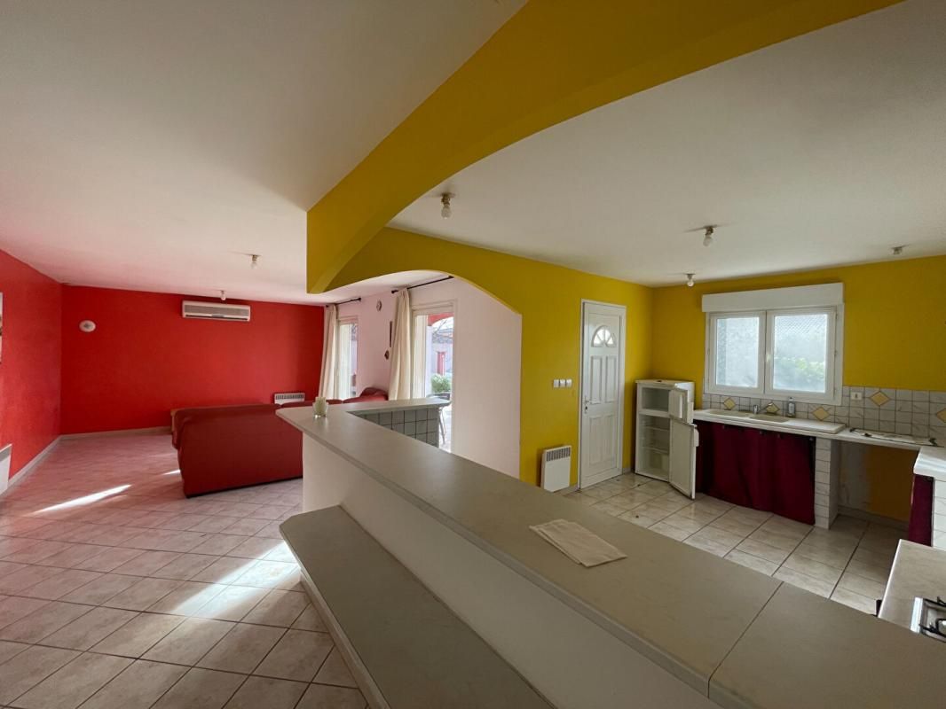 SAINT-CHRISTOL-LES-ALES A vendre Saint Christol les Alès  villa de 2001  92 m2 adaptée P.M.R. sur terrain de 707 m2 4