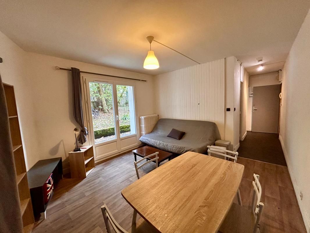 PERIGUEUX A vendre, appartement avec jardin proche de l'hyper centre de PERIGUEUX 24000 2