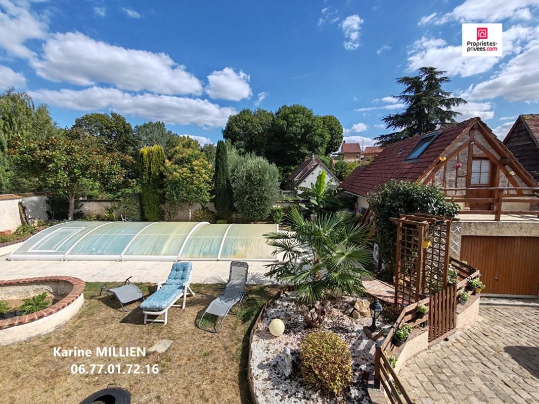 MUZY MUZY 27650 Maison individuelle de type longère, sans enfilade - 1 étage - 5 chambres - Dépendance aménagée - Piscine 8x4 chauffée et sécurisée - Garage - 377000 1