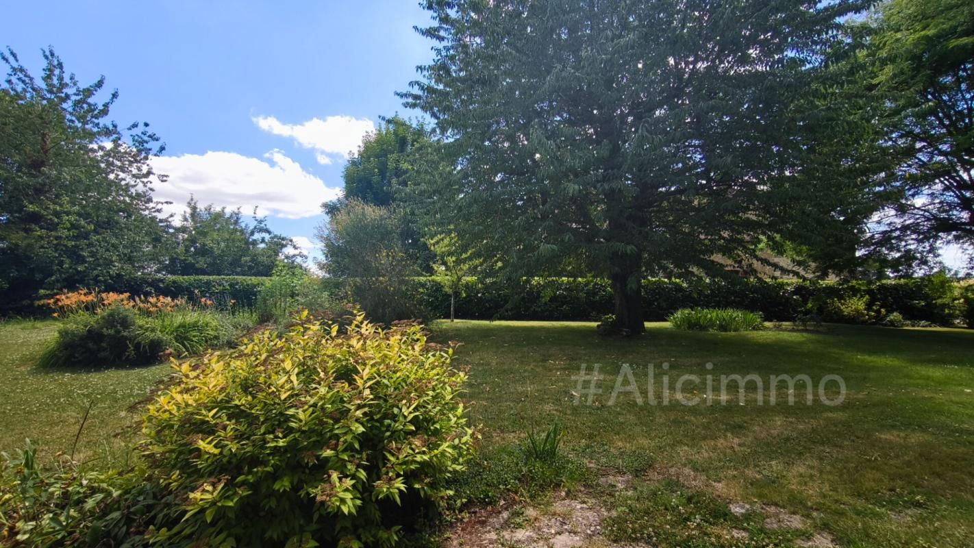 CHARLEVILLE Maison Charleville 5 pièces 145 m2 2