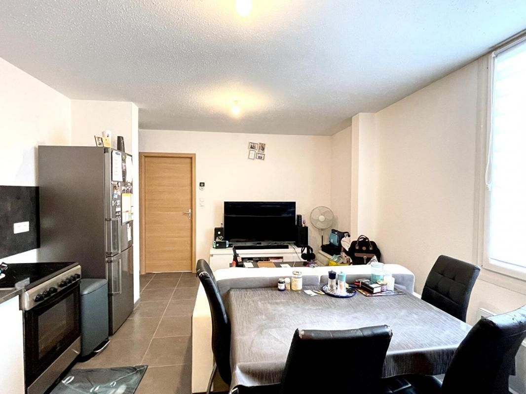 VITTEL Appartement Vittel 2 pièce(s) 40 m2 2