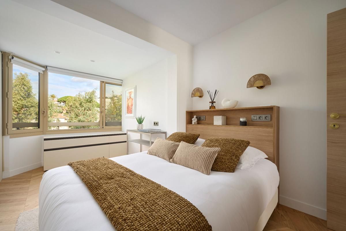 CANNES Palm Beach  Élégance Contemporaine & Vue Mer Imprenable : Appartement de Prestige 4