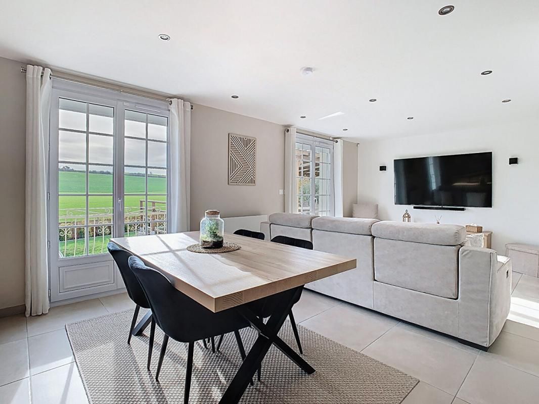 MONTIERS PAVILLON INDEPENDANT - 130M² - 3 CHAMBRES - SOUS SOL TOTAL AVEC GARAGE - JARIDN - 60190 MONTIERS 4