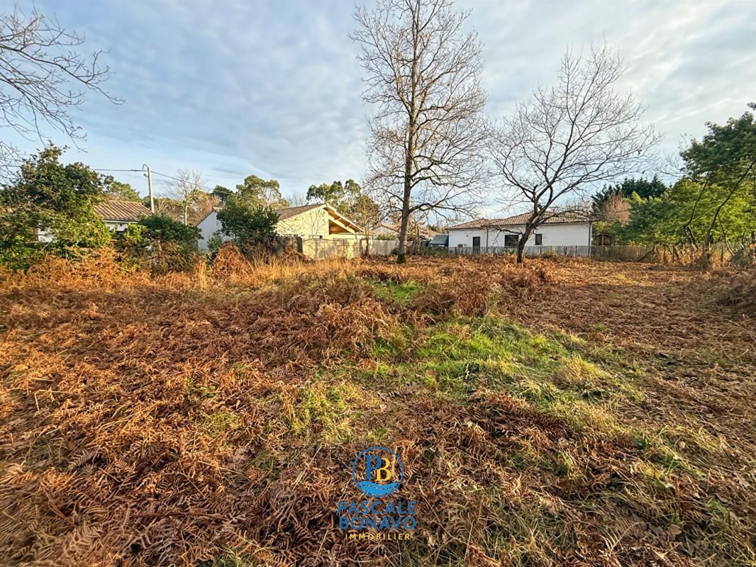 HOURTIN Hourtin - Terrain Constructible viabilisé de 989m2 3