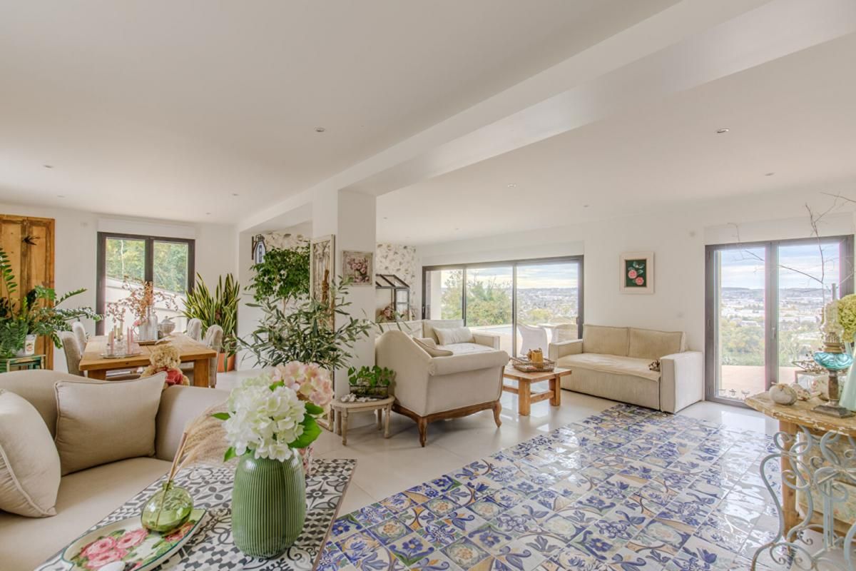 FOLLAINVILLE-DENNEMONT Propriété d'exception avec vue panoramique sur la vallée de la Seine 3