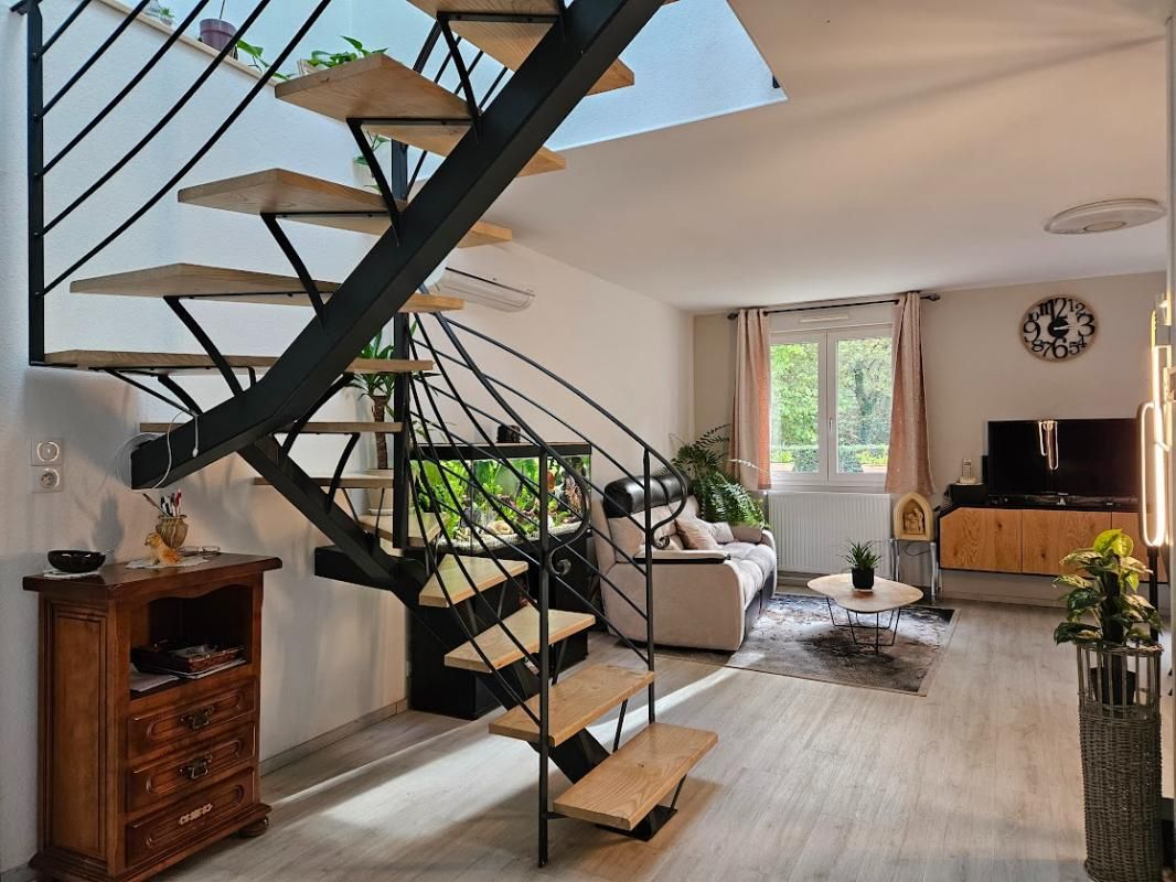 PONT-DU-CASSE PONT DU CASSE, Maison 3 pièce(s) 74 m², 2 chambres - garage- Jardin 2