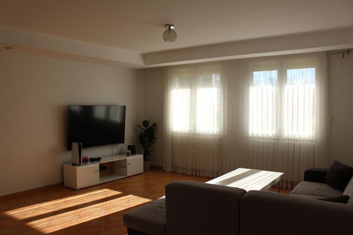 SAINT-RAMBERT-D'ALBON Appartement Saint Rambert D Albon 3 pièce(s) 2