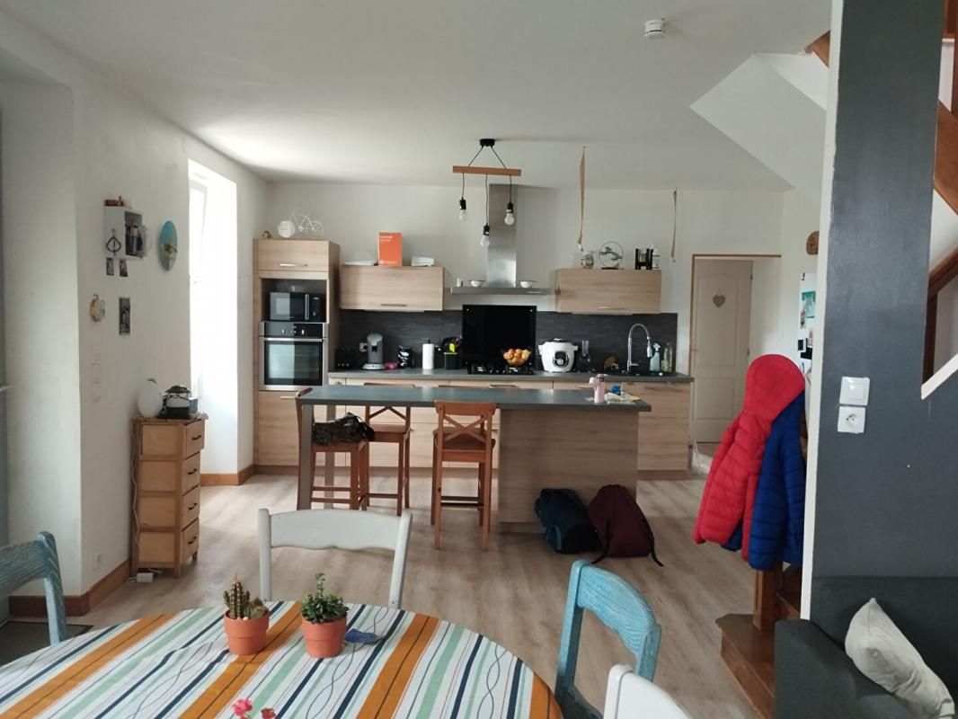 LANVENEGEN maison 4 chambres 97 M2 2