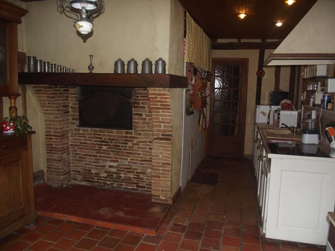 PRECY-SAINT-MARTIN Belle maison champenoise 2