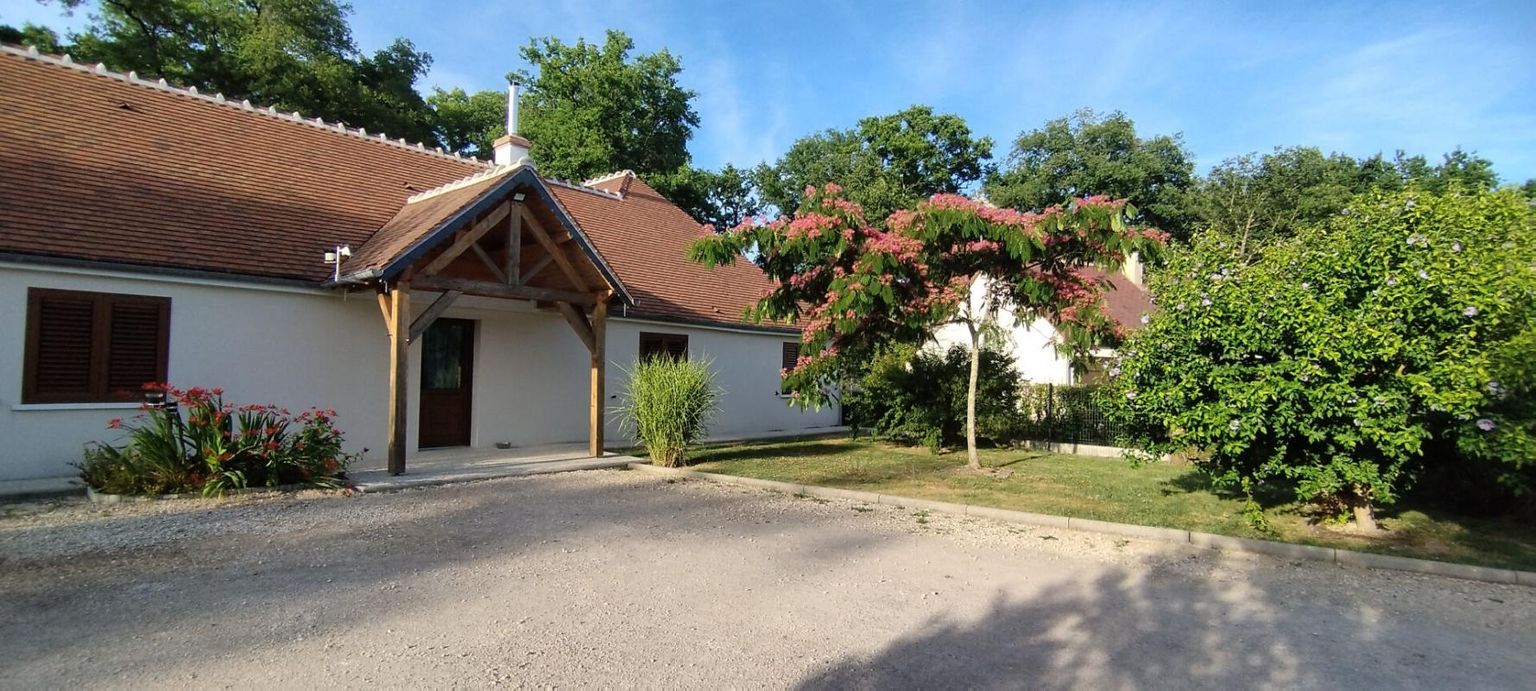 Maison Mur De Sologne 5 pièce(s) 143 m2