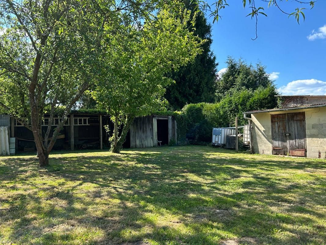 BEUZEVILLE 27210 Beuzeville Maison 7 pièces 136 m² + dépendance 265 600 Euros 4