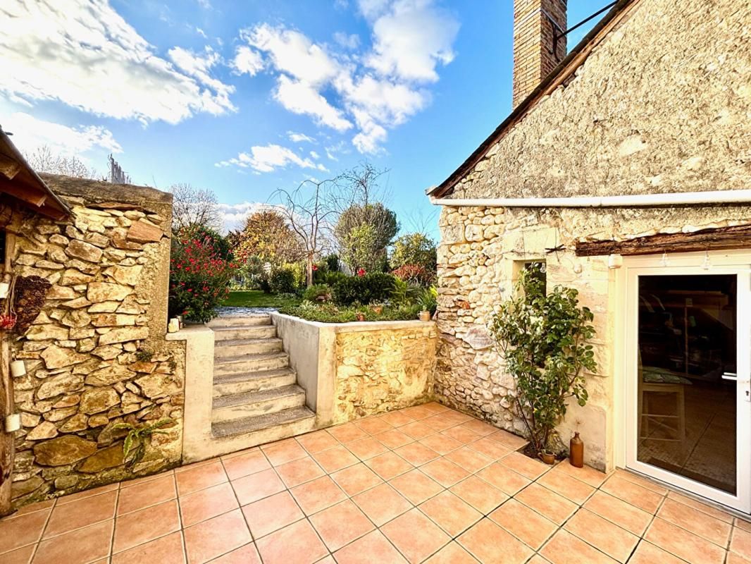 BAUGÉ-EN-ANJOU Maison Bauge En Anjou 5 pièce(s) 93 m2 3