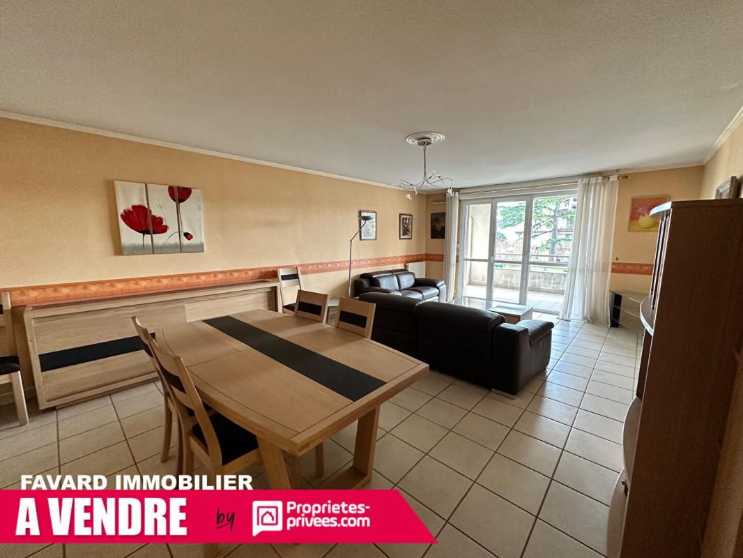 BRIVE-LA-GAILLARDE Grand T4 de 100 m² avec deux terrasses et double parking - Brive proche centre-ville 2