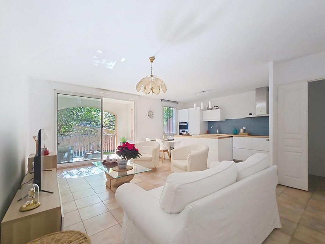 BELGENTIER Belgentier - Grand T3, 68 m², pkg, piscine, ss vis à vis - Domaine sécurisé 3