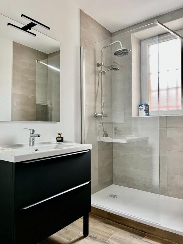 FALAISE FALAISE : T3 EN PARFAIT ETAT PROCHE PLACE BELLE CROIX 3