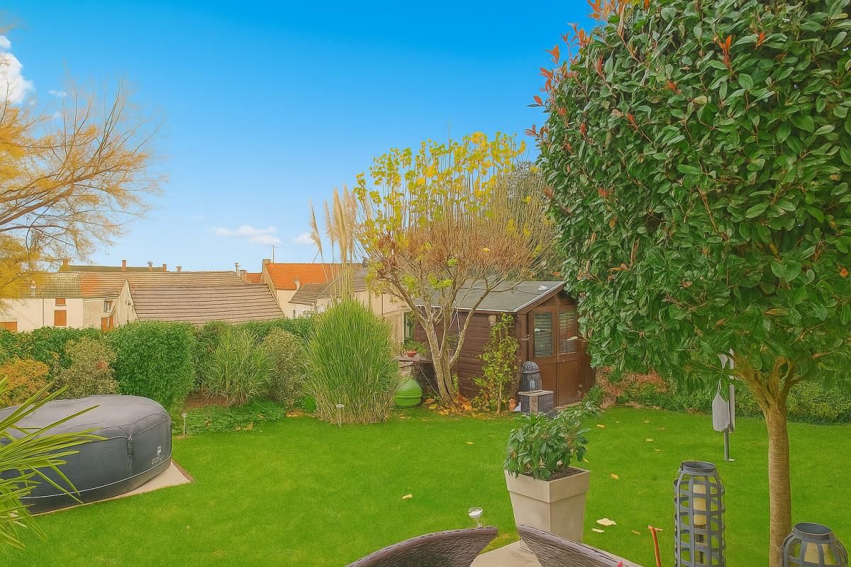 ECQUEVILLY Maison Ecquevilly 4 pièce(s) 99 m2 2