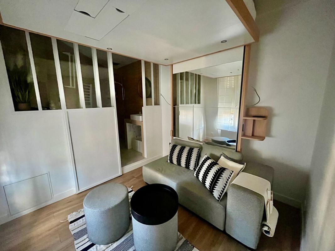 PARIS-17E-ARRONDISSEMENT Appartement  2 pièces ,coup de coeur,  comme une suite de palace 2