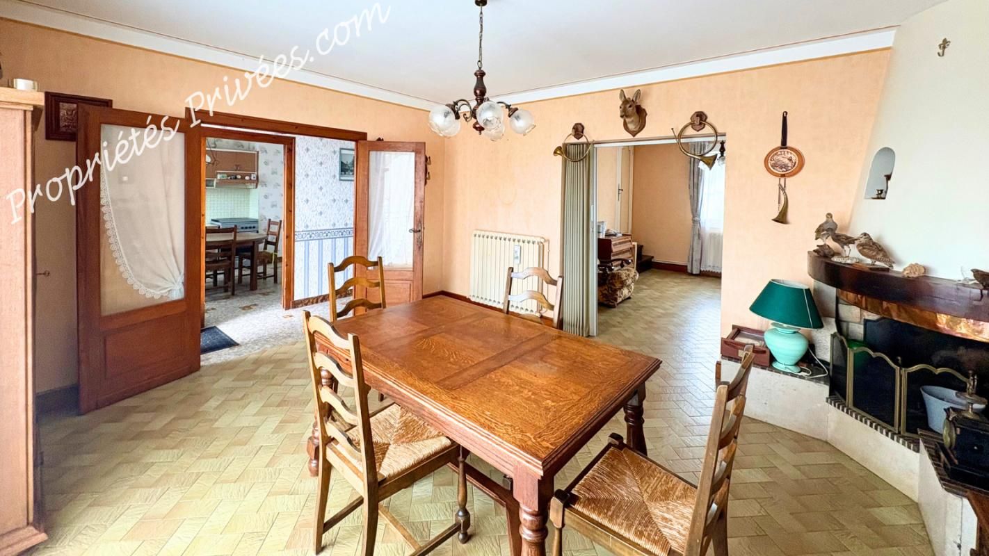 SAINT-DENIS-SUR-LOIRE Maison Saint Denis Sur Loire 10 pièce(s) 129.60 m2 2